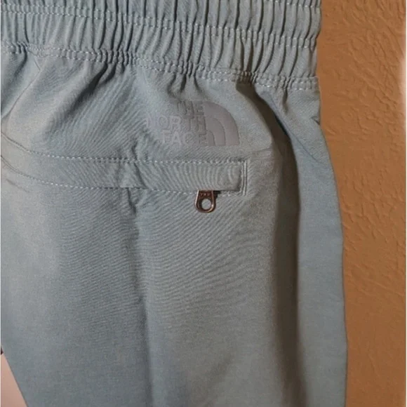 The North Face Never Stop Jumpsuit NWT Althliesure One-piece - Picture 5 of 6